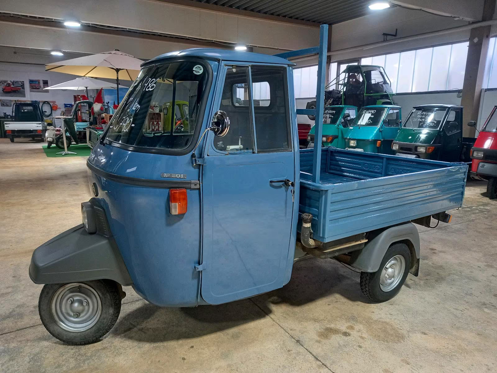 Piaggio Ape