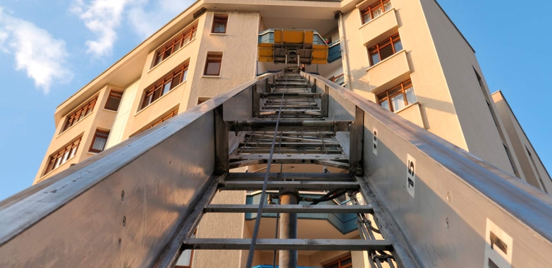 Mudanza con elevador, ventajas y claves