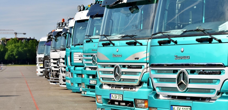 Camiones que transportan coches: Encuentre el mejor aquí